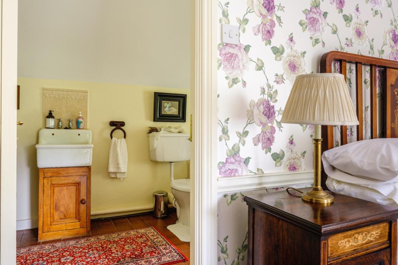 Brooklawn House Bed And Breakfast Mohill エクステリア 写真